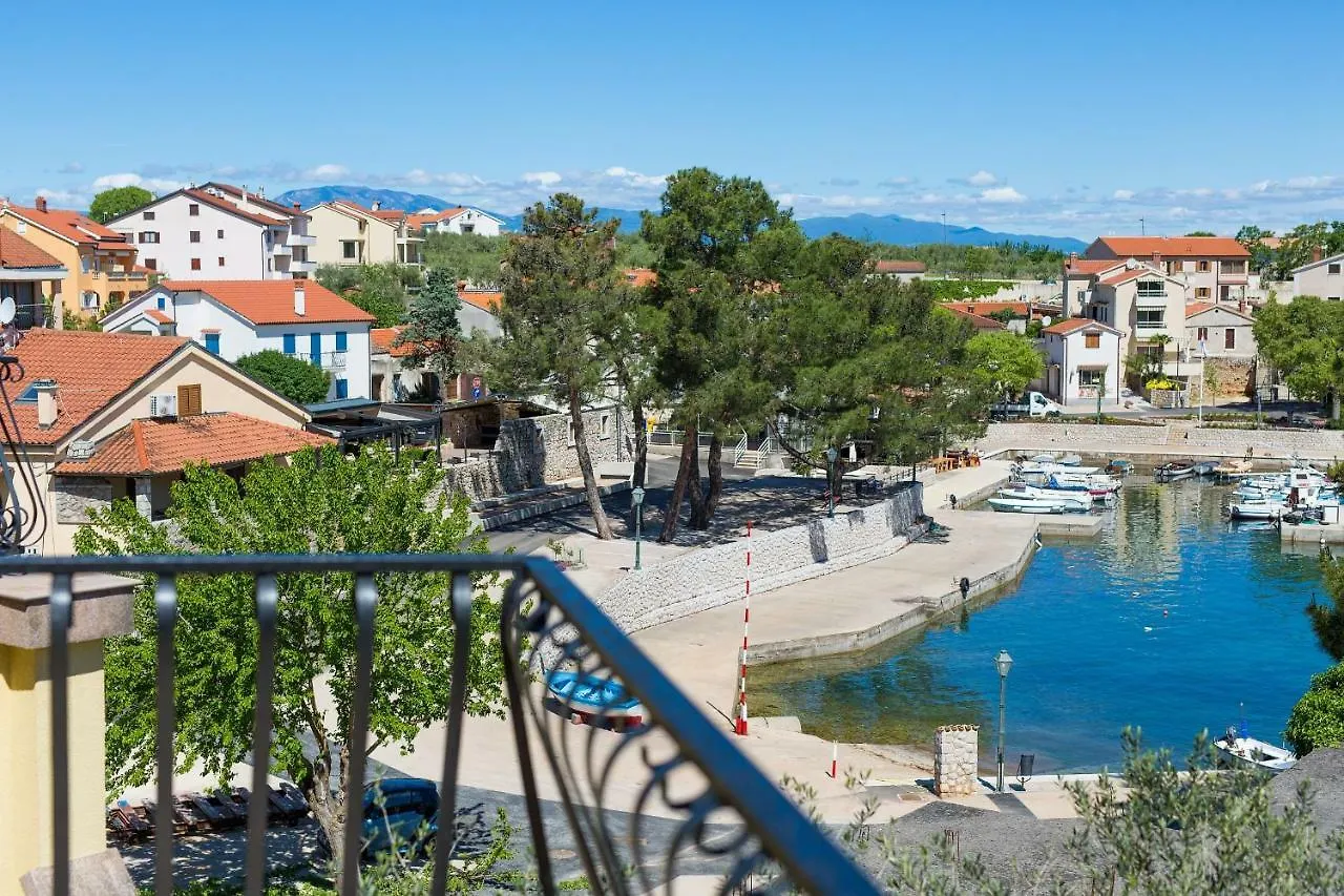 Summer House Magdalena 0*, Malinska Croatia